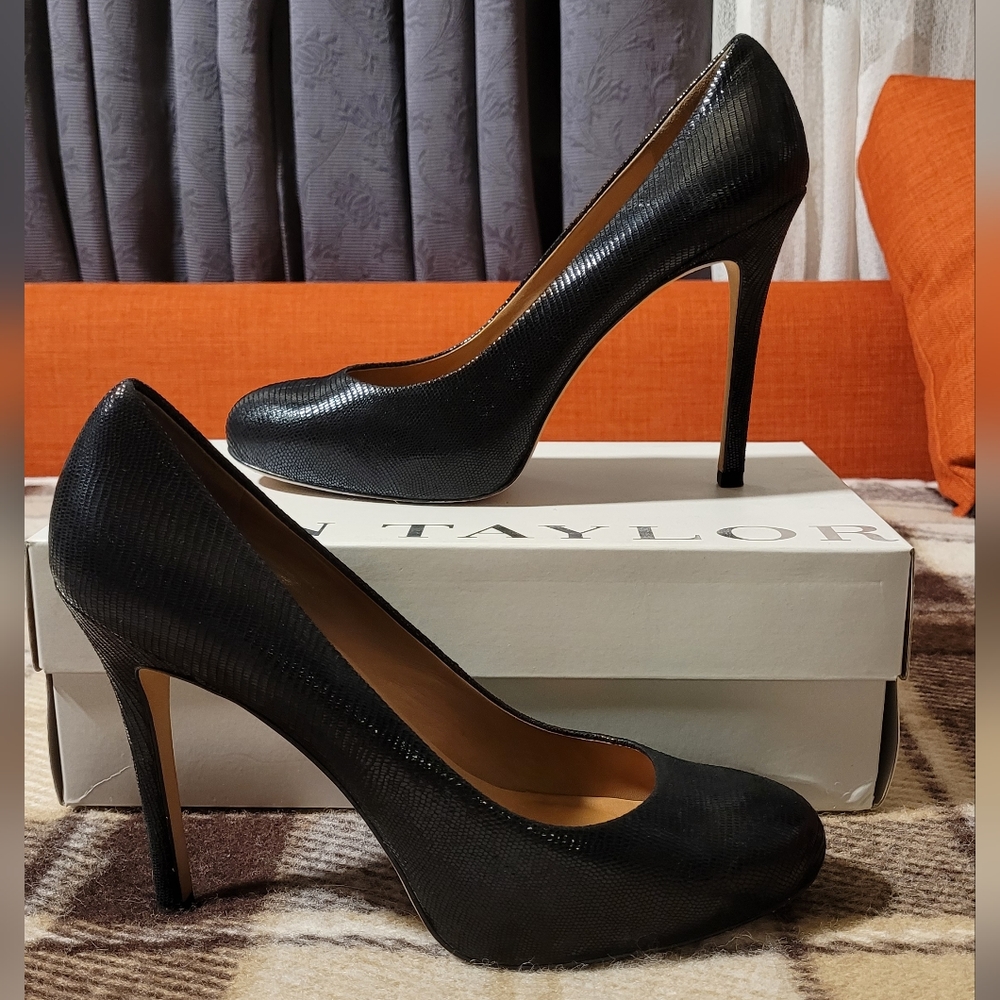 Black Ann Taylor Lizard Skin Style Leather Pumps Heels Platform Size 8.5